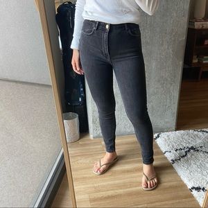 Stretchy Black Skinny Jeans High-Rise